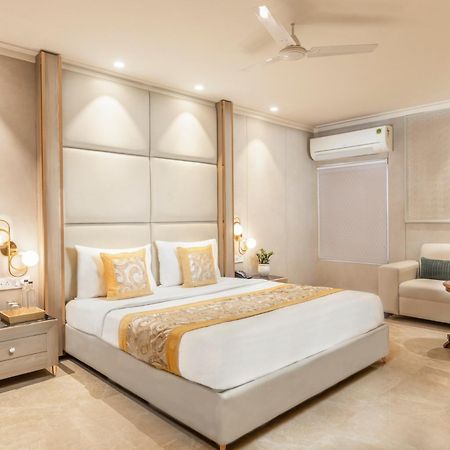Hotel Aero Star By Star Group 뉴델리 외부 사진