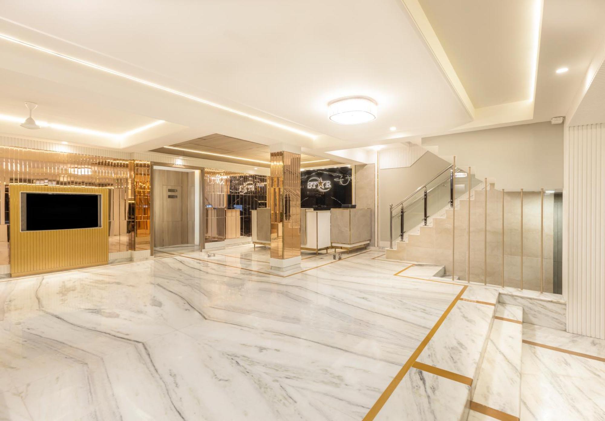 Hotel Aero Star By Star Group 뉴델리 외부 사진